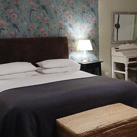 Le Voltaire Bed & Breakfast Airvault Ngoại thất bức ảnh