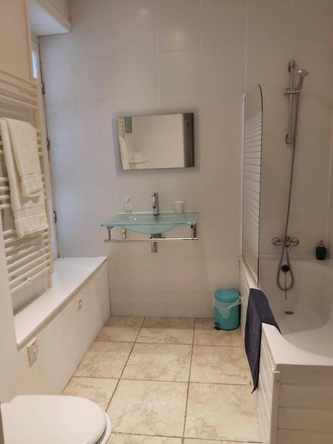 Le Voltaire Bed & Breakfast Airvault Ngoại thất bức ảnh