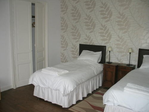 Le Voltaire Bed & Breakfast Airvault Ngoại thất bức ảnh