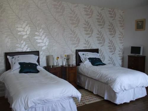 Le Voltaire Bed & Breakfast Airvault Ngoại thất bức ảnh